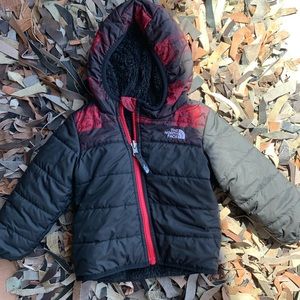 The North Face Boys winter coat ! 12-18 months